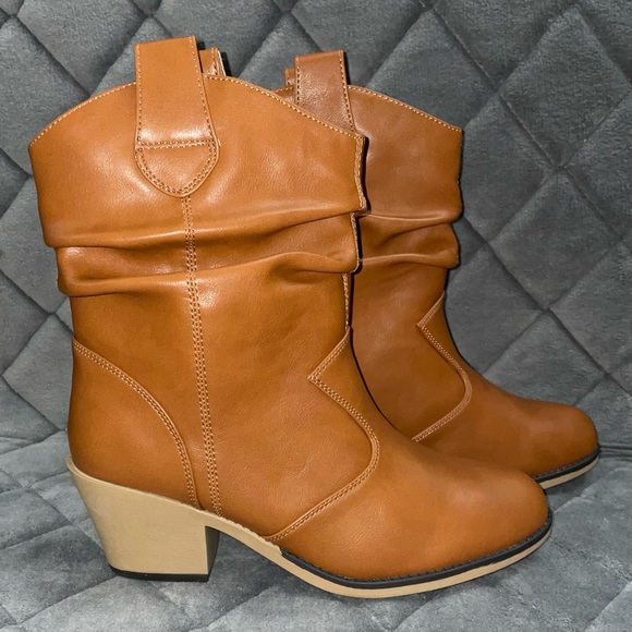 Cowgirl Ankle Boots - Picture 1 of 10